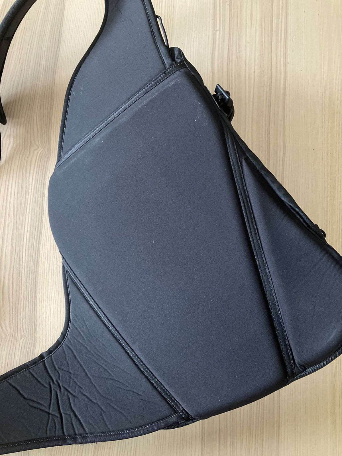 バッグ Arc'teryx Quiver 11L tri-harness bag Arc'teryx Arcteryx Quiver 11L tri-harness bag Black | Grailed