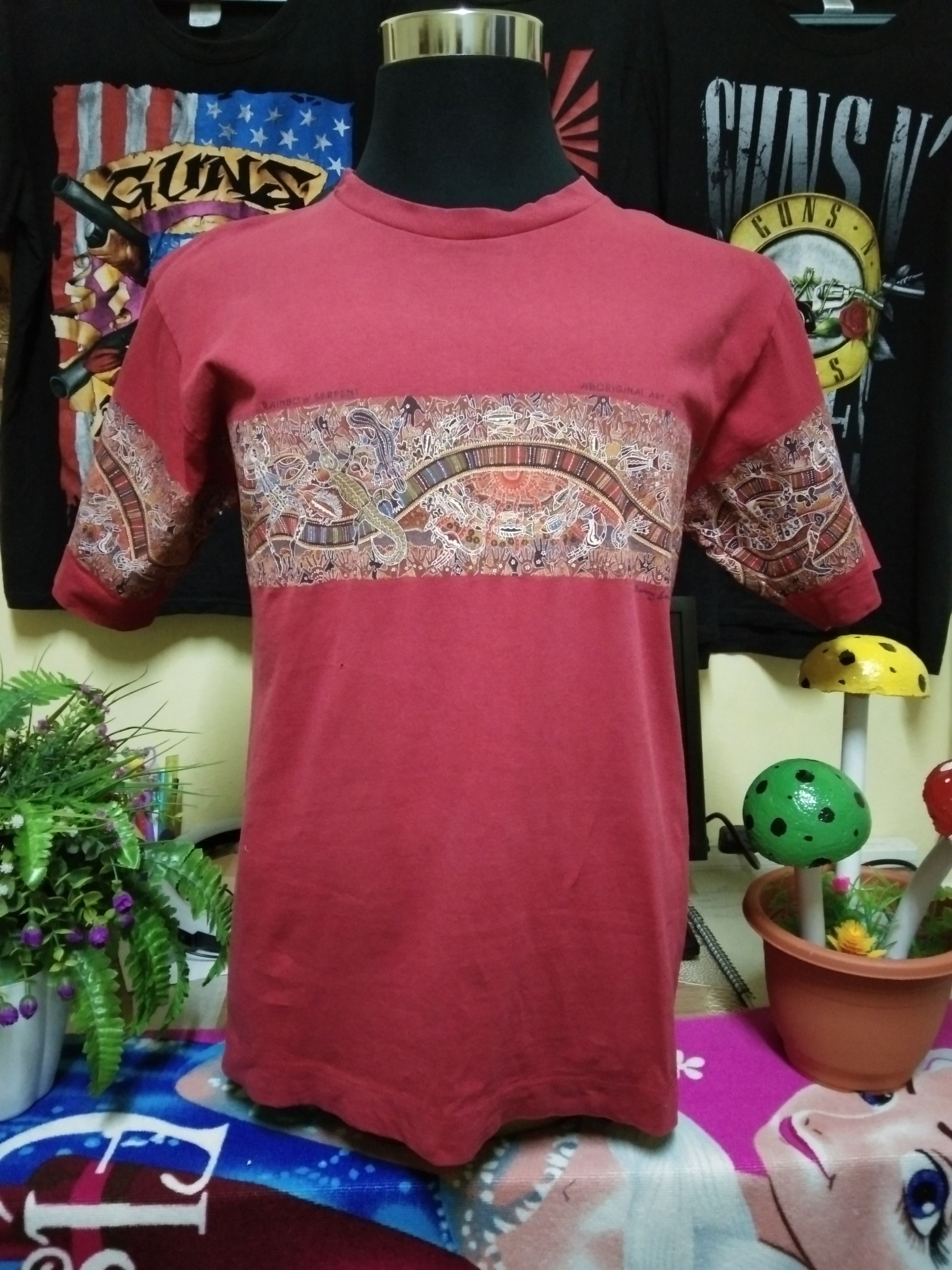 Native Vintage 90's Art T Shirt Rainbow Serpent by Danny Eastwood Size US L / EU 52-54 / 3 - 1 Thumbnail