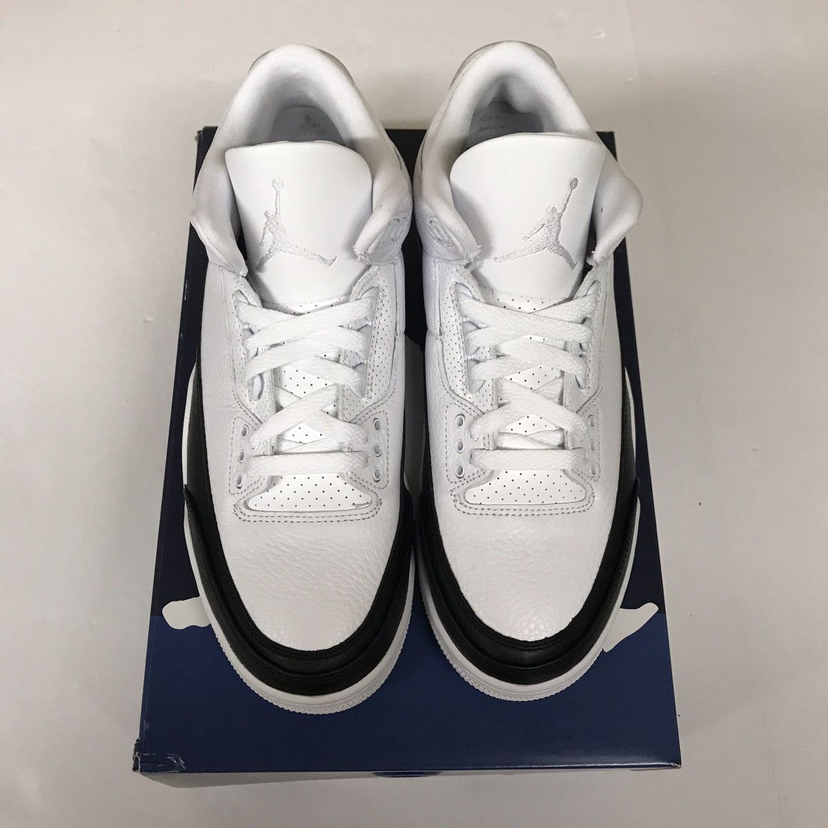Fragment Design × Jordan Brand Fragment x Jordan 3 Size 8.5 used Size US 8.5 / EU 41-42 - 3 Thumbnail