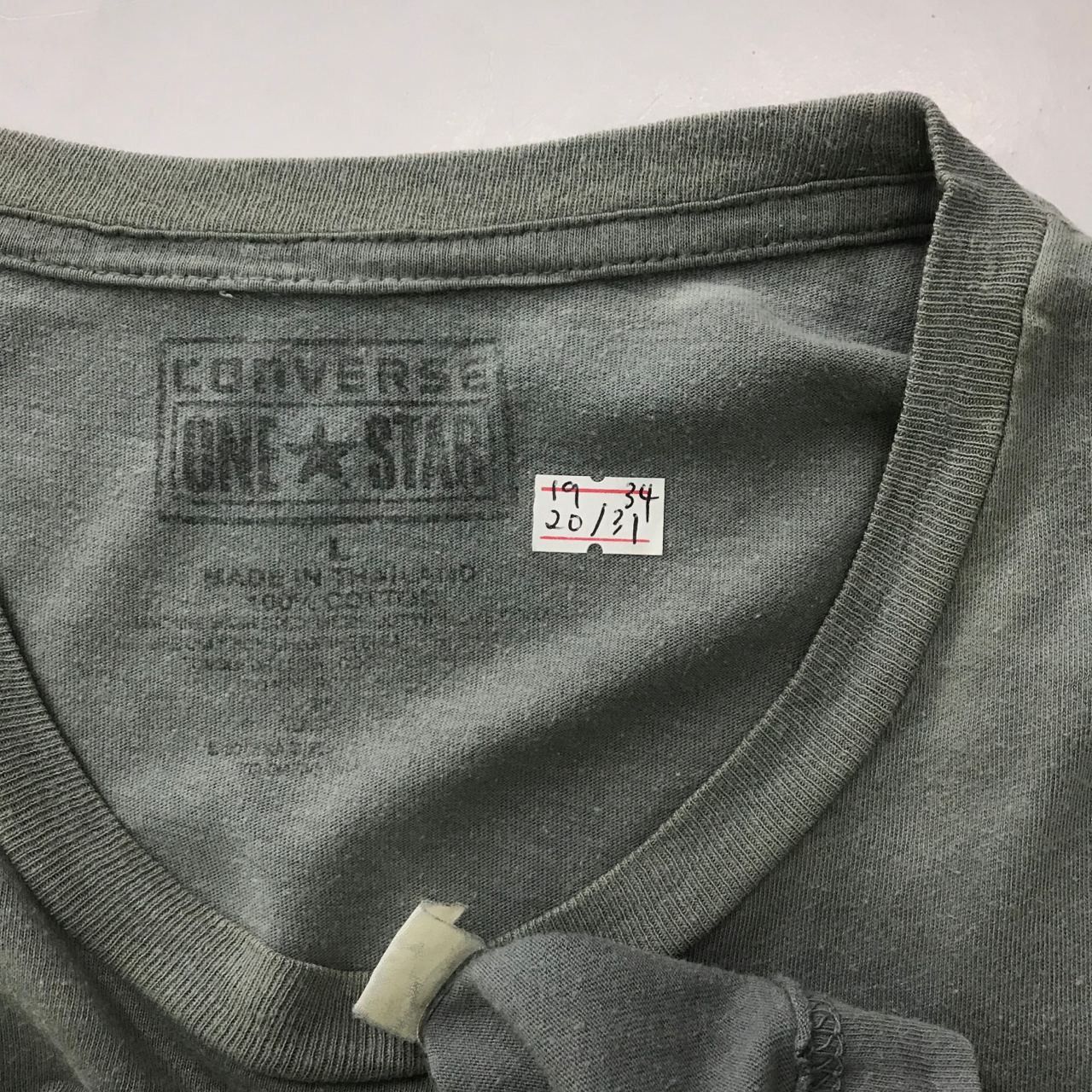 Converse 🔥Offer me💥Jimi Hendrix x Converse One Star Tee Large Size Size US L / EU 52-54 / 3 - 6 Thumbnail