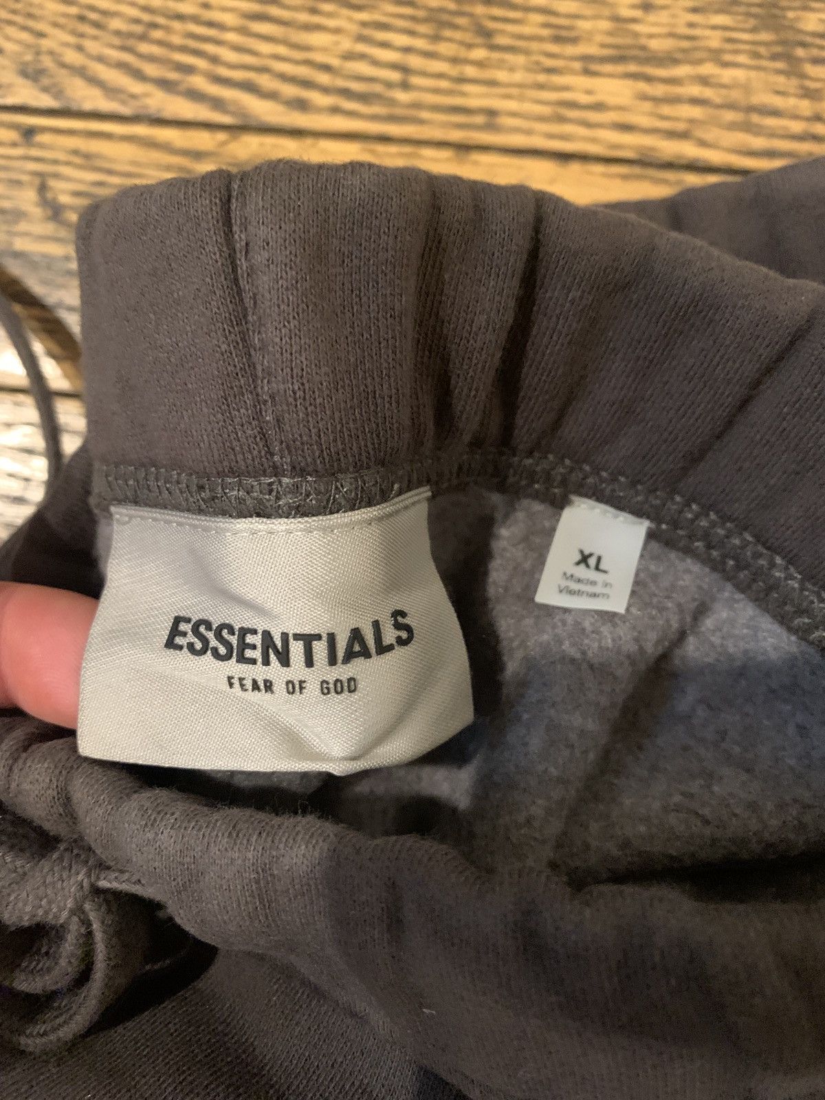 Fear of God Fear of God Essentials Weathered Black shorts Size US 34 / EU 50 - 2 Thumbnail