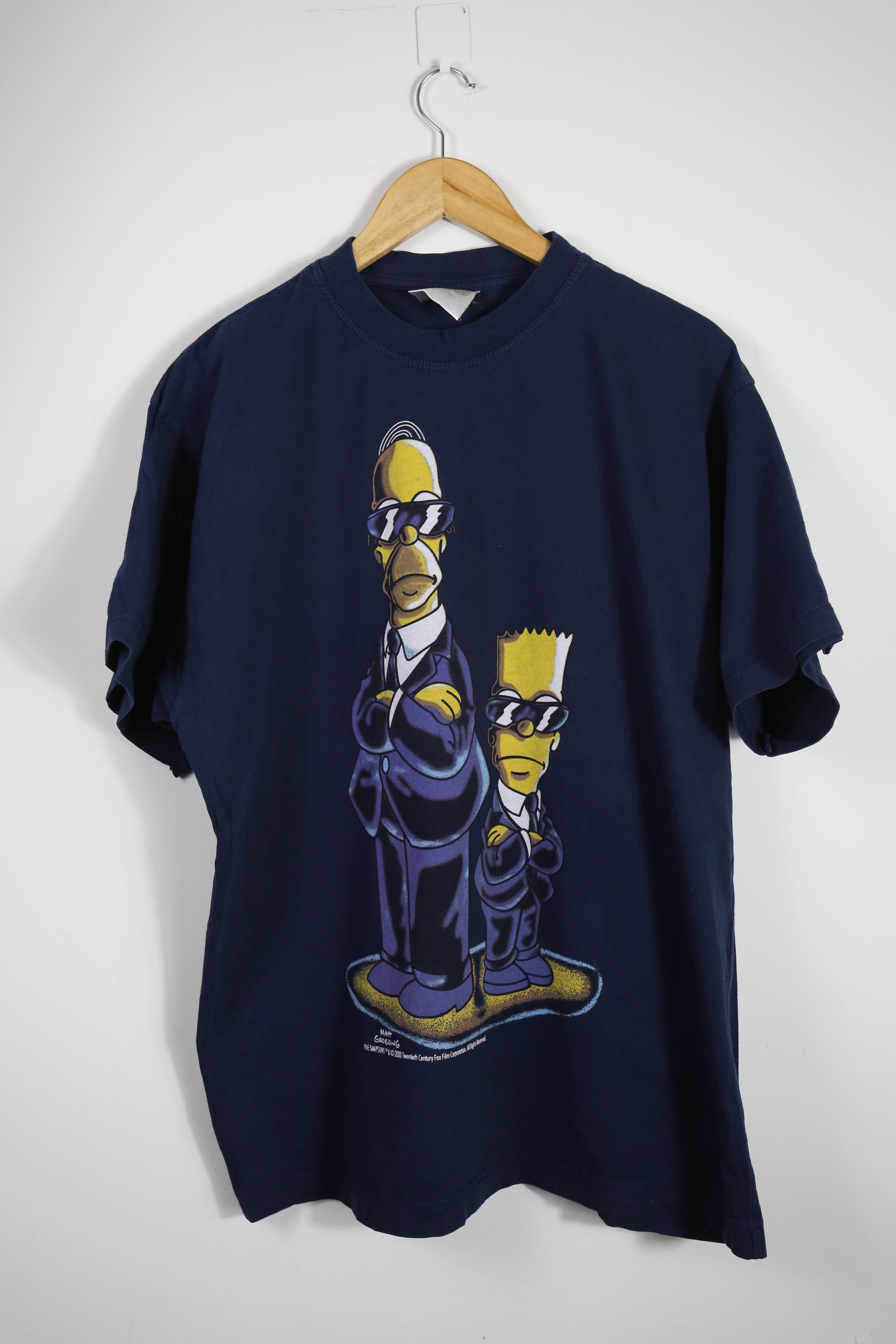 The Simpsons × Vintage Vintage 2000 The Simpsons MIB Parody Tee (XL) Size US XL / EU 56 / 4 - 1 Thumbnail