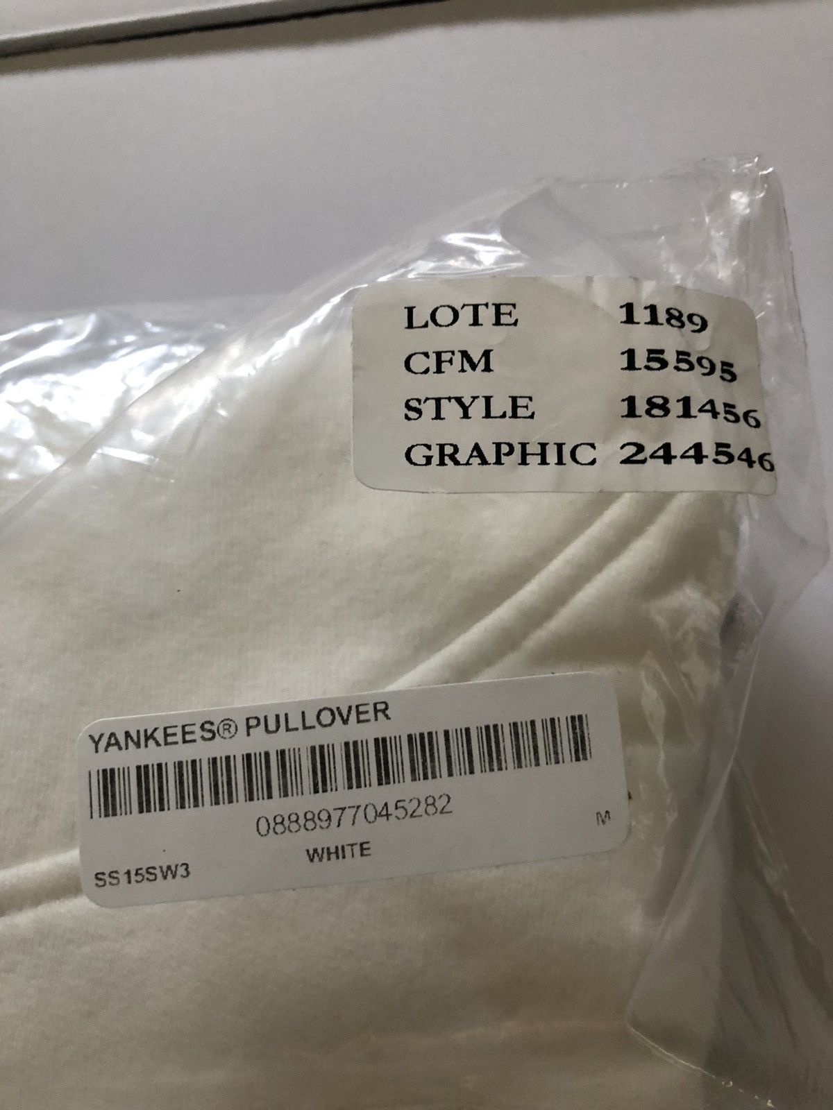 Supreme Supreme Yankees Hoodie White M NEW Size US M / EU 48-50 / 2 - 3 Thumbnail