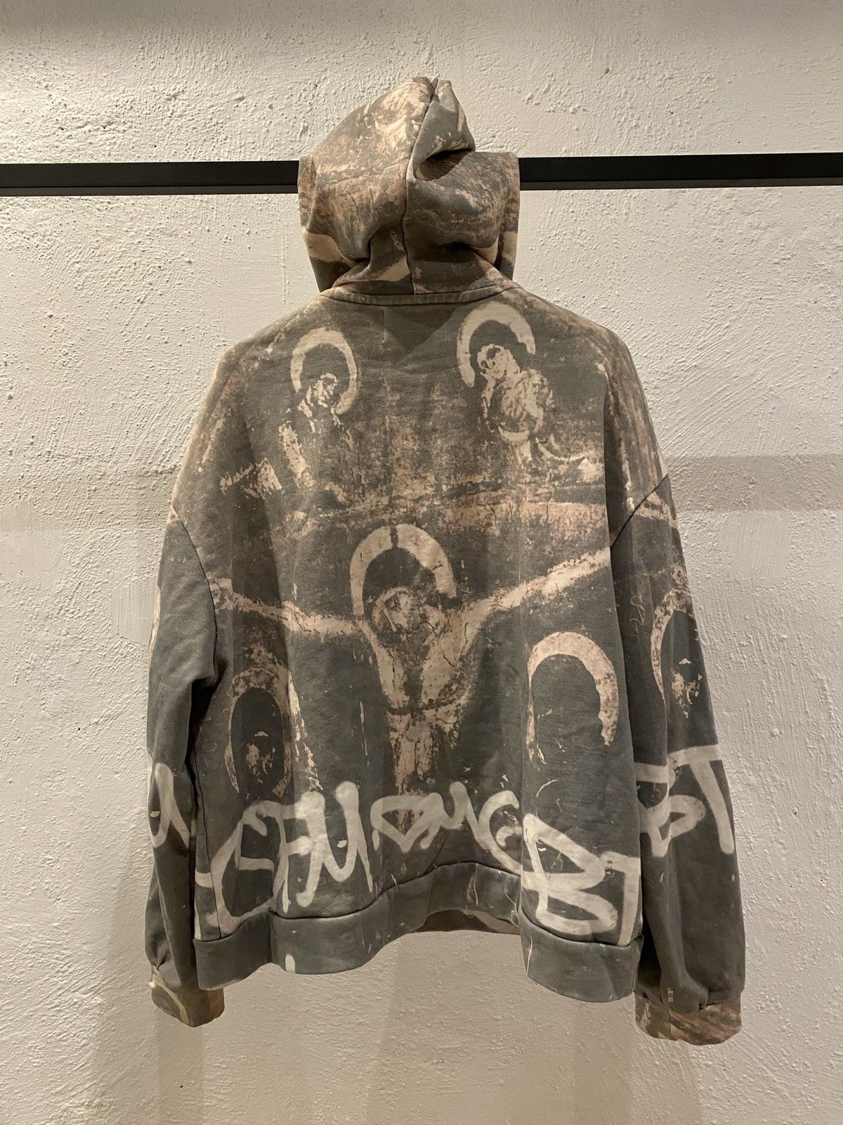 Ev Bravado × Who Decides War WHO DECIDES WAR MRDR BRVDO SAMPLE THROW CRUCIFIX HOODIE Size US M / EU 48-50 / 2 - 2 Thumbnail