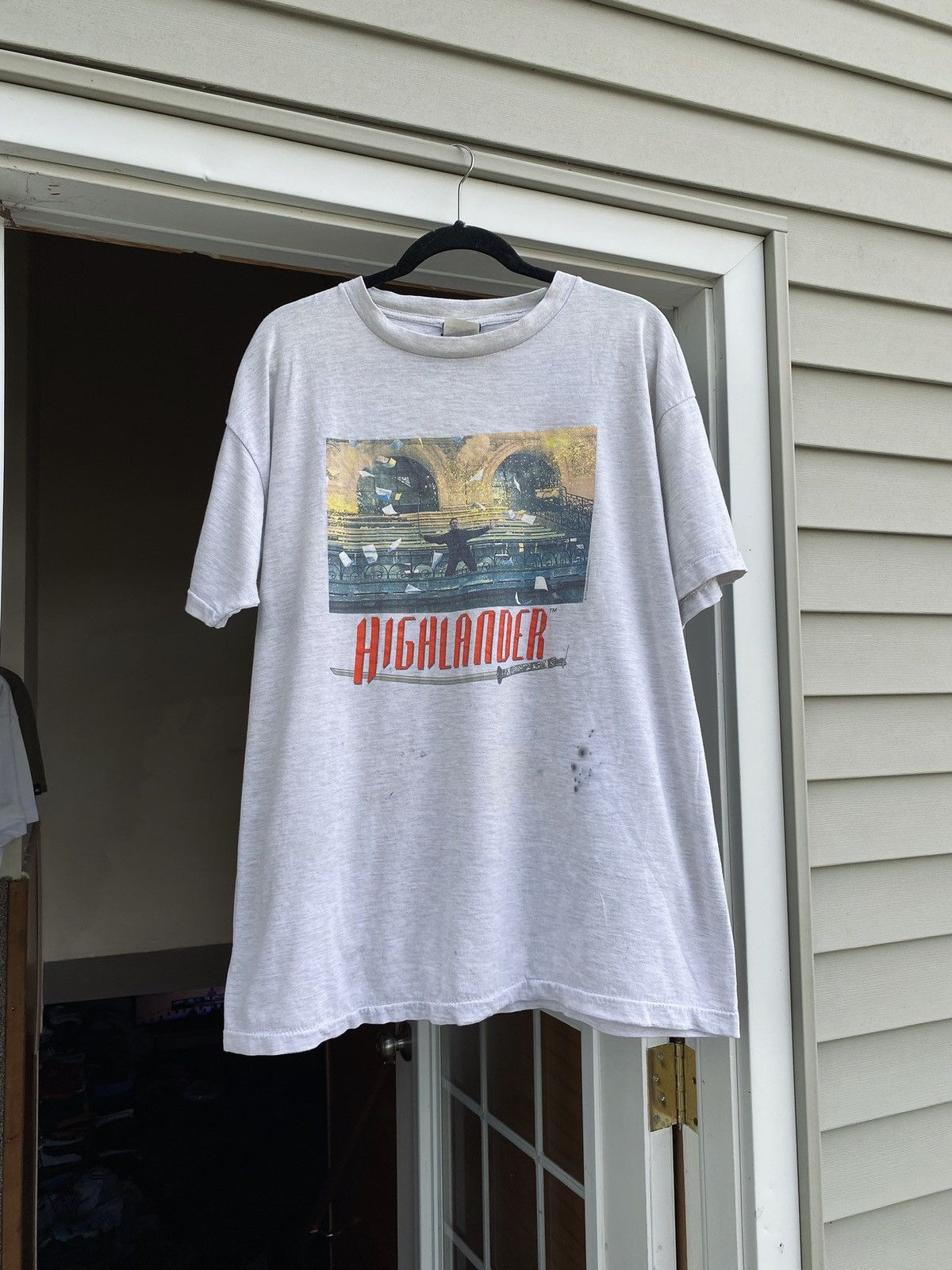 Vintage Vintage 1997 The Highlander Movie Promo Tee Size US XXL / EU 58 / 5 - 2 Thumbnail