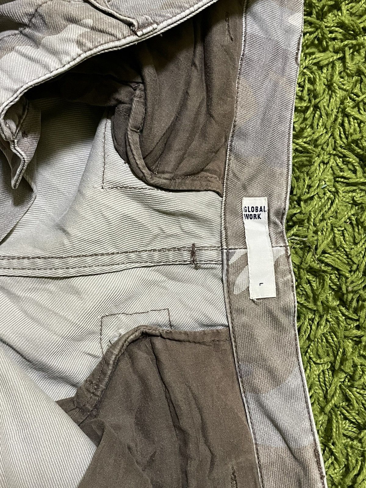 Global Work × Japanese Brand Global work Cargo Pants Camo rare Size US 34 / EU 50 - 6 Thumbnail