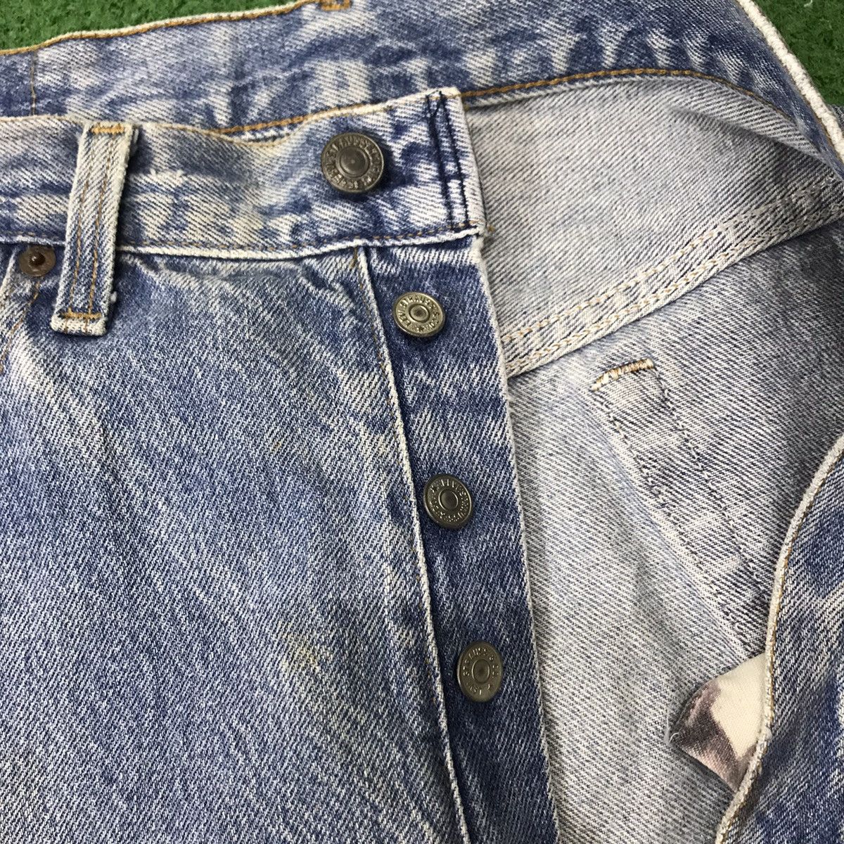 Levi's Vintage Levis 501 Mudwash Distressed Denim Jeans Size US 34 / EU 50 - 18 Thumbnail