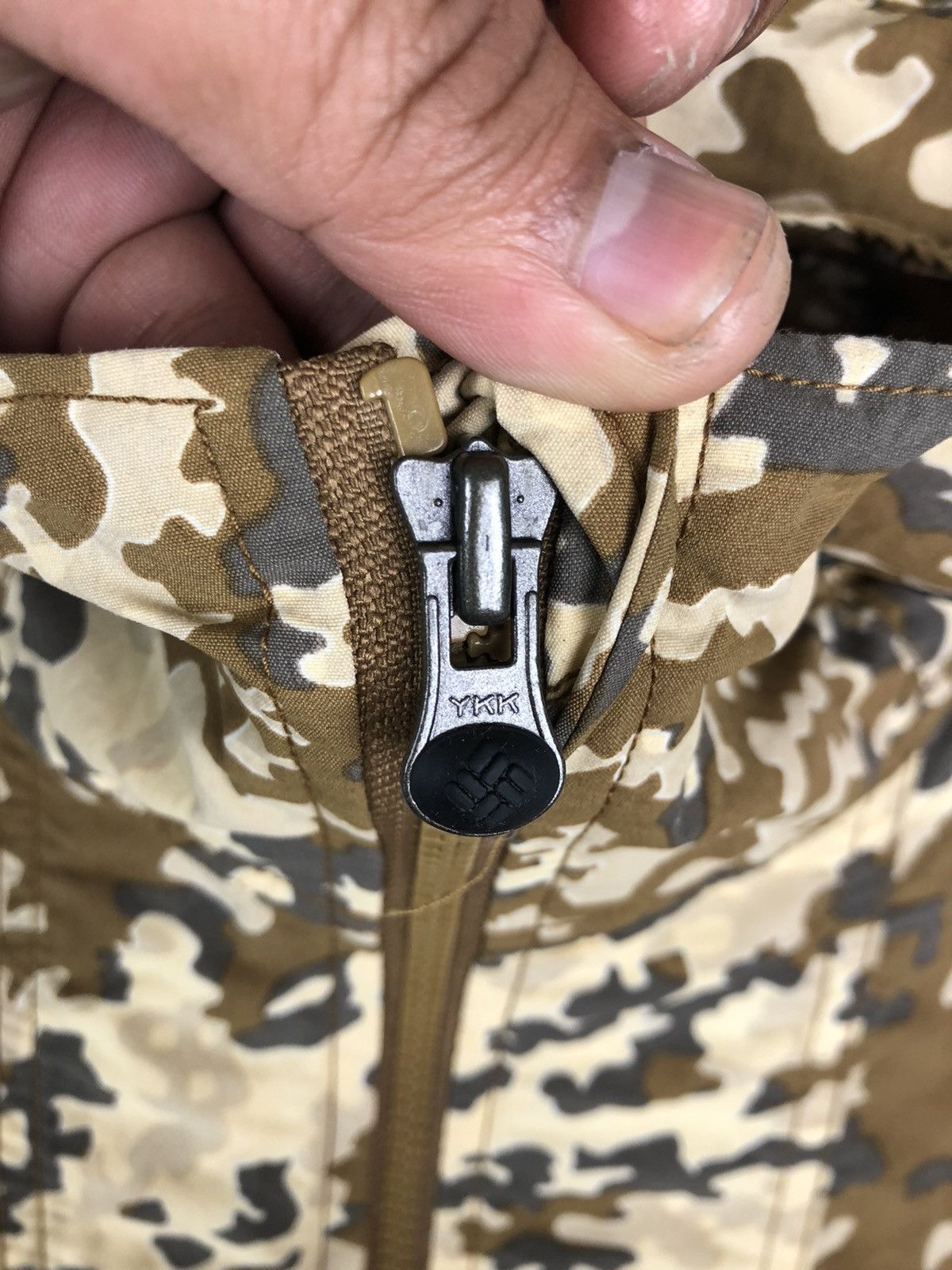 Columbia Columbia Digi Camo Hooded Jacket Arcteryx Leaf style Size US L / EU 52-54 / 3 - 4 Thumbnail