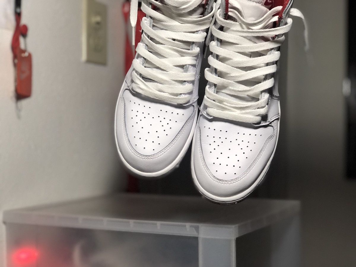 Jordan Brand Nike Air Jordan 1 Retro High OG GS Metallic Red vintage sz 7 Size US 7 / EU 40 - 3 Thumbnail