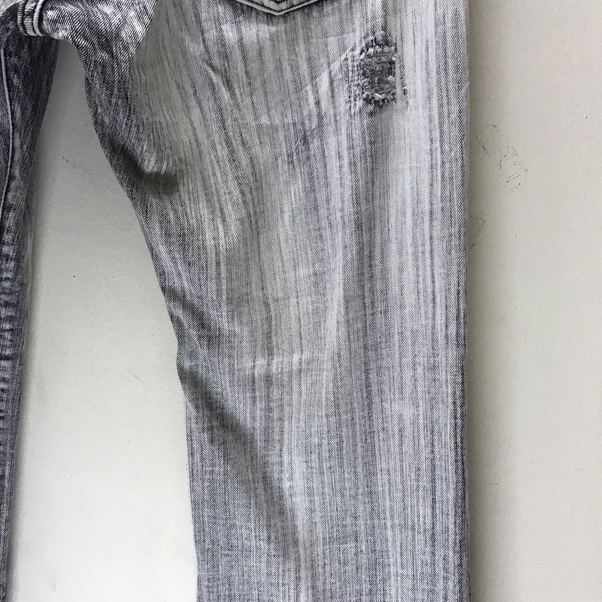 Japanese Brand Japanese Brand Distressed Denim Acid Wash Jeans Size US 33 - 14 Thumbnail