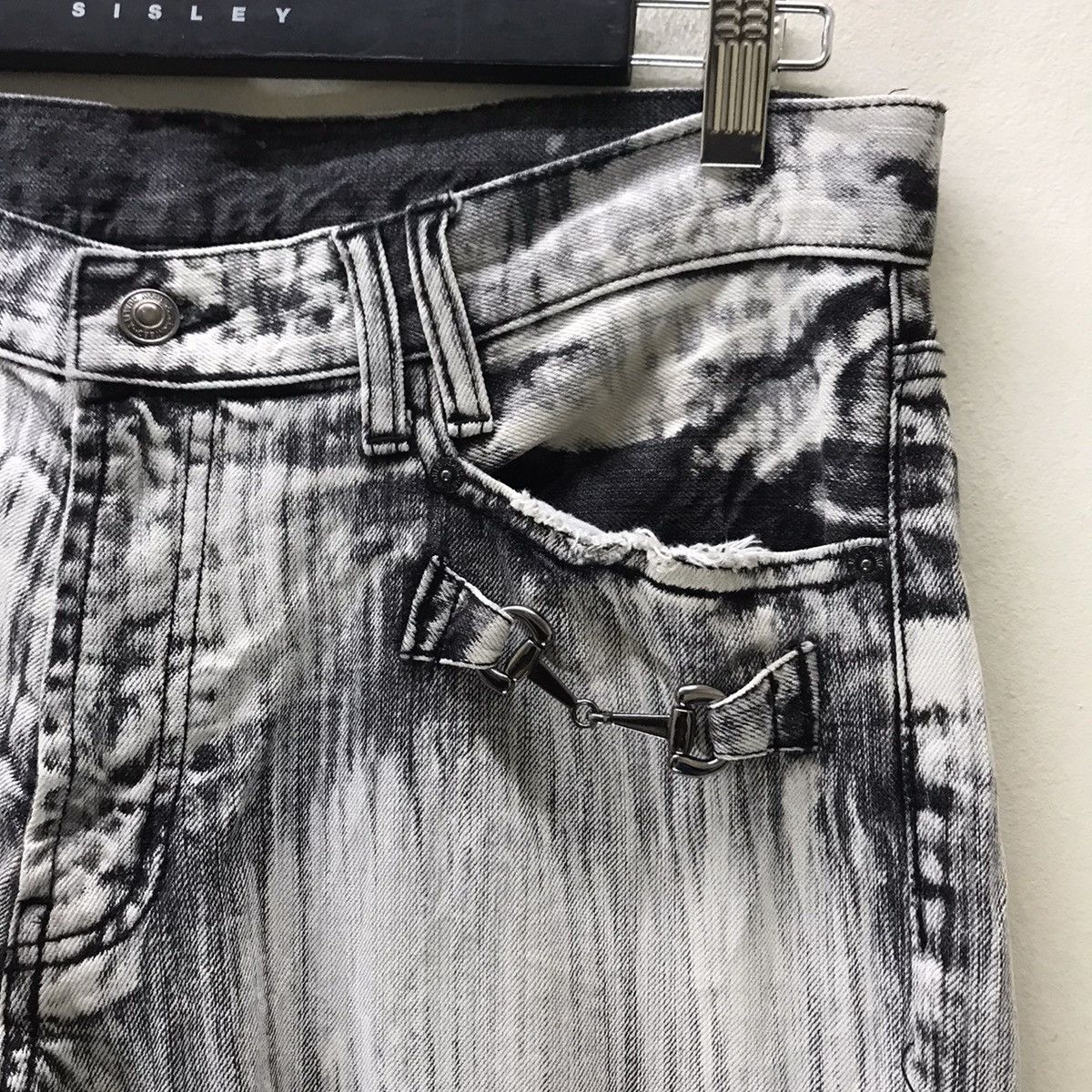 Japanese Brand Japanese Brand Distressed Denim Acid Wash Jeans Size US 33 - 5 Thumbnail