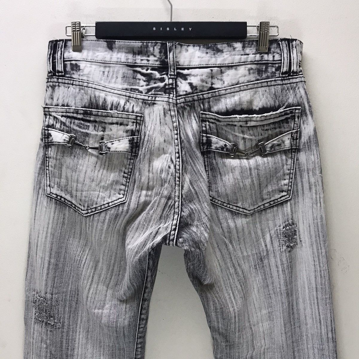 Japanese Brand Japanese Brand Distressed Denim Acid Wash Jeans Size US 33 - 10 Thumbnail