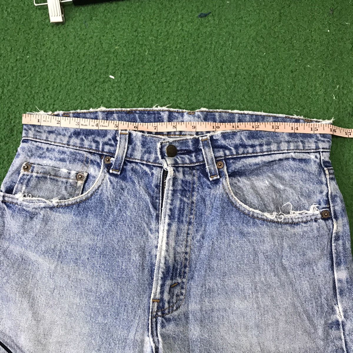 Levi's Vintage 80s Levis 505 Distressed Jeans Made in USA Size US 32 / EU 48 - 17 Thumbnail