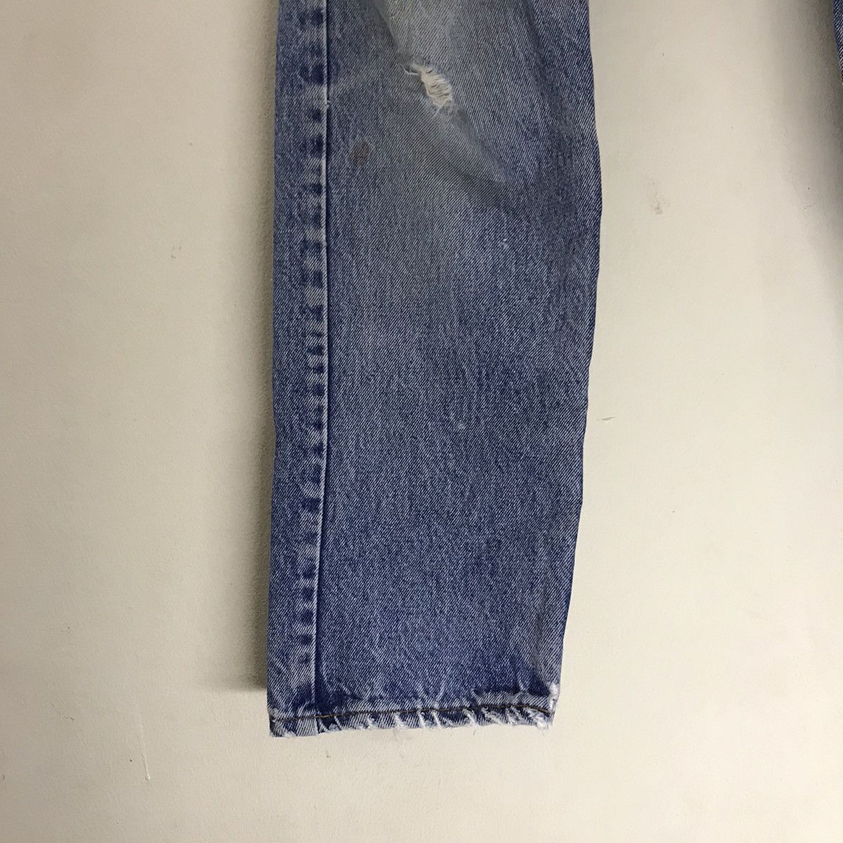 Levi's Vintage 80s Levis 505 Distressed Jeans Made in USA Size US 32 / EU 48 - 8 Thumbnail