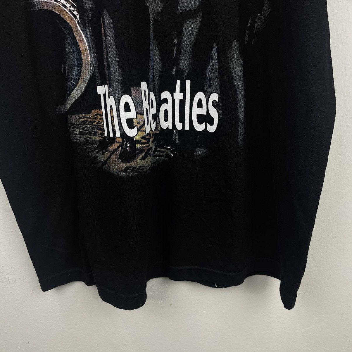 Band Tees The Beatles big print T shirt tee Size US L / EU 52-54 / 3 - 5 Thumbnail