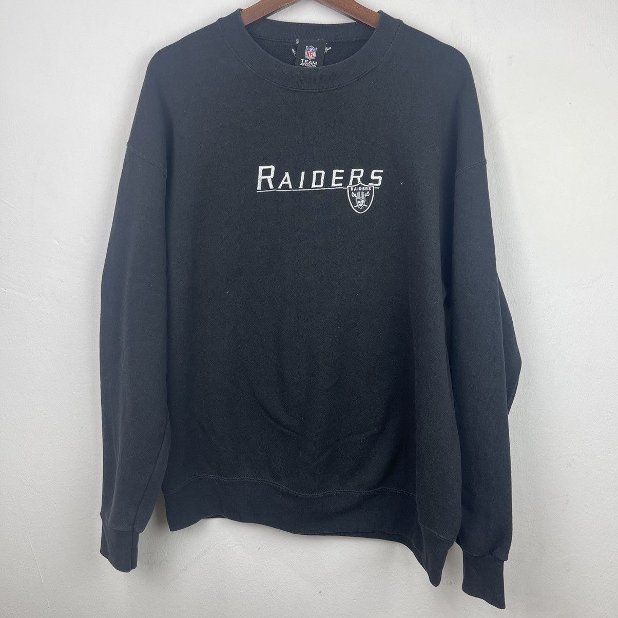 Vintage Raiders Black Sweatshirt