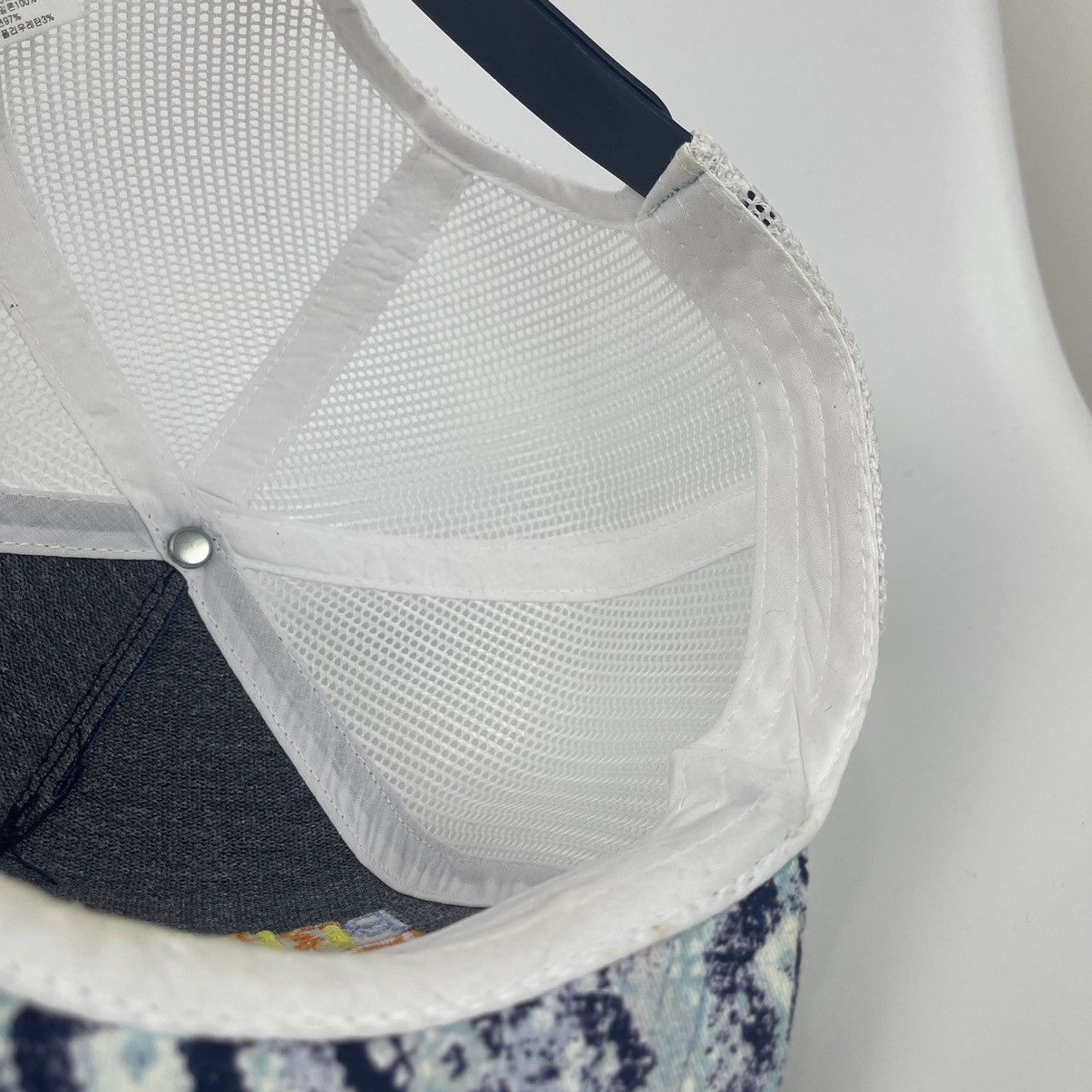 Japanese Brand Airwalk Bringit To The Runway Trucker Hat Size ONE SIZE - 11 Thumbnail