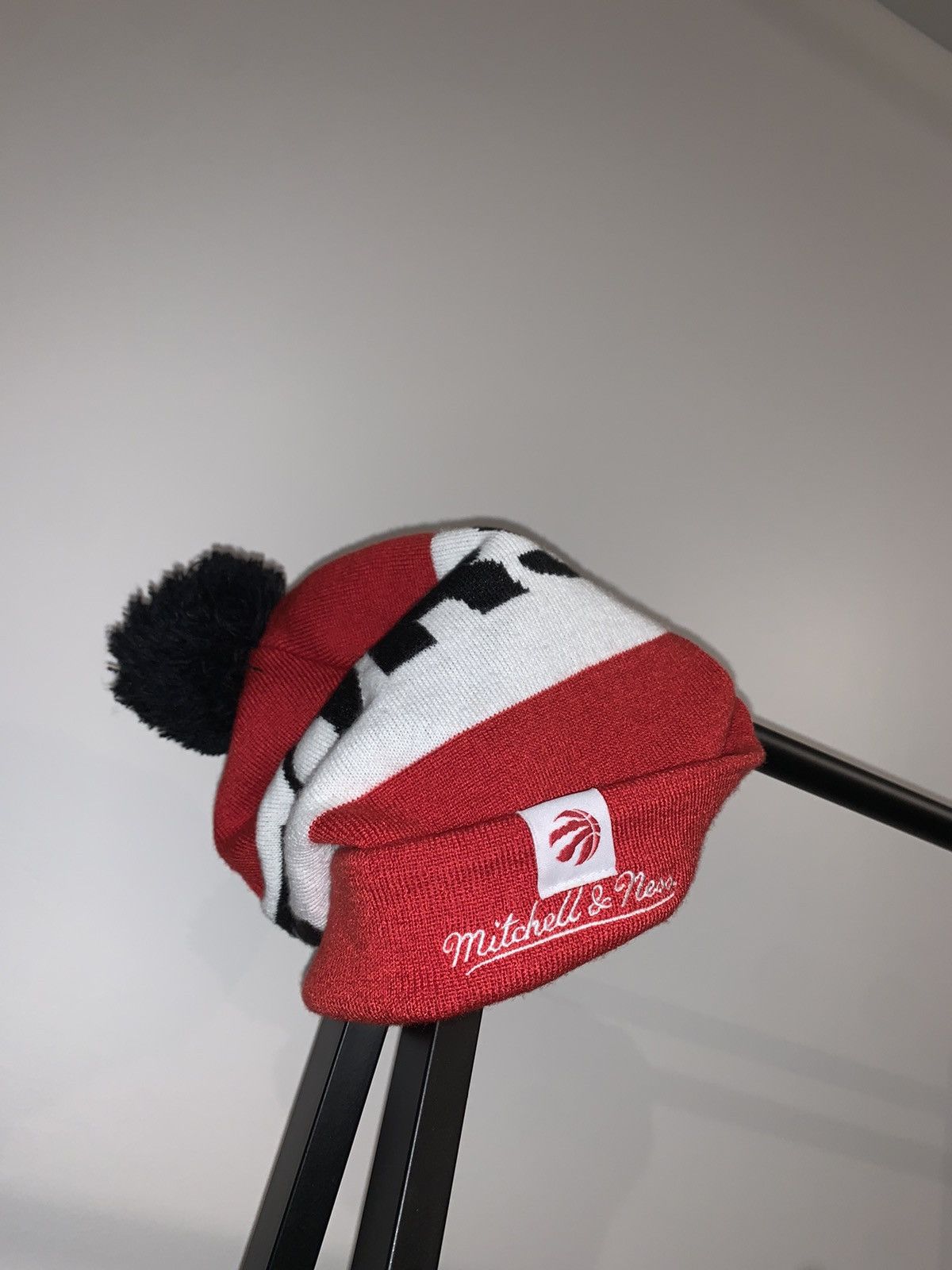 Toronto Raptors x Mitchell Ness Toque Beanie