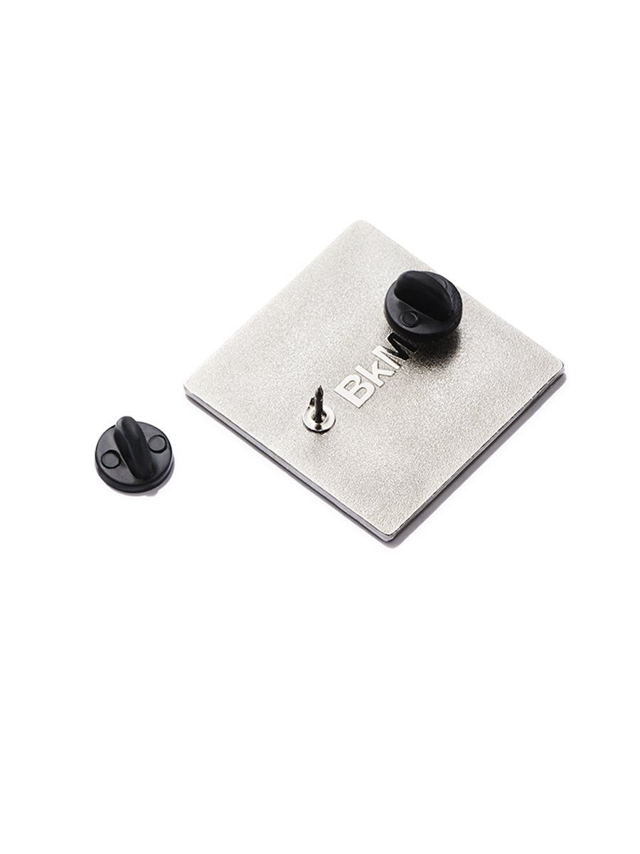 Kaws Square Pin WHAT PARTY (Yellow) Size ONE SIZE - 5 Thumbnail