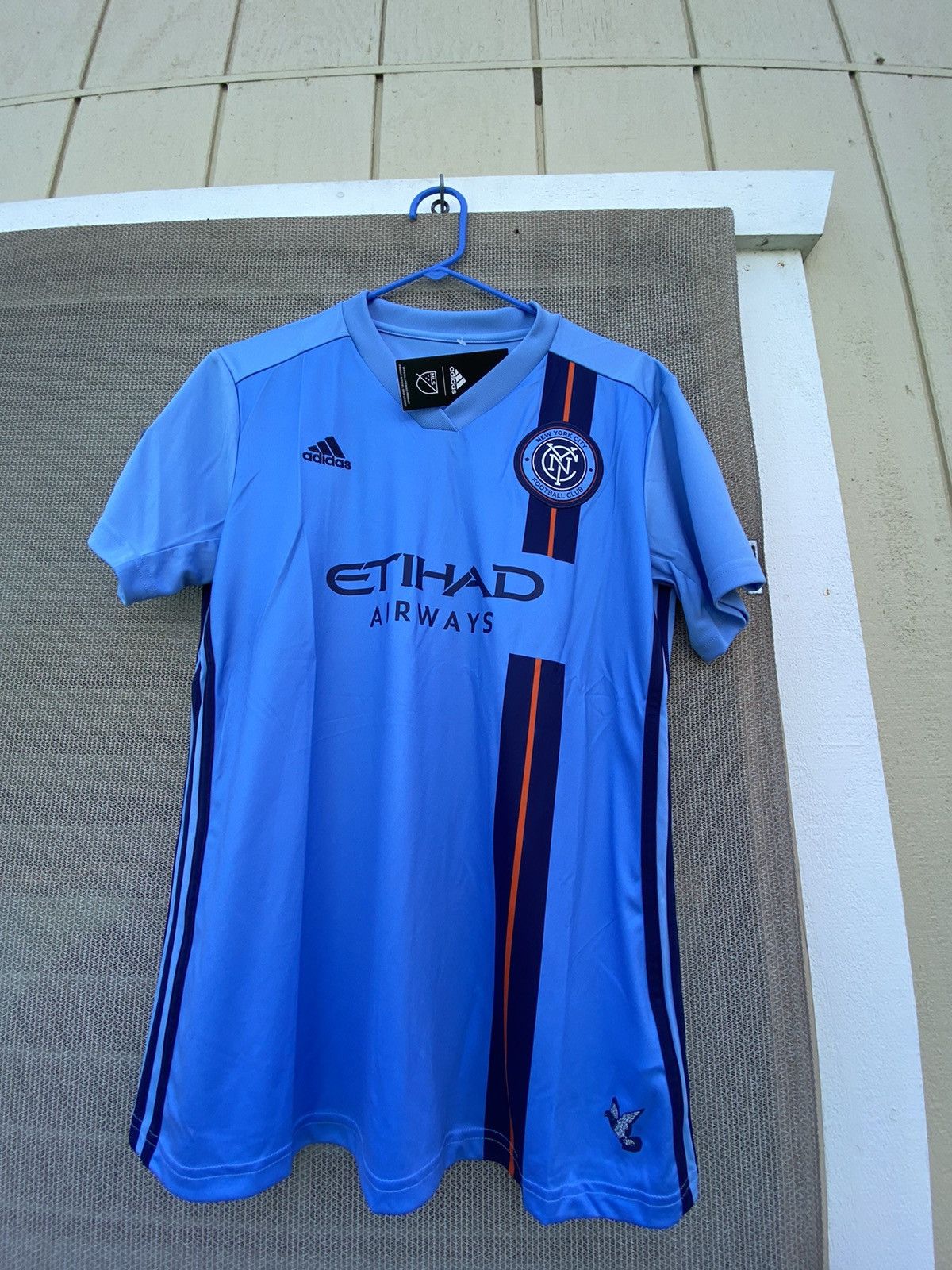 Nike NYFC soccer jersey. Brand New With Tags Size L / US 10 / IT 46 - 3 Thumbnail