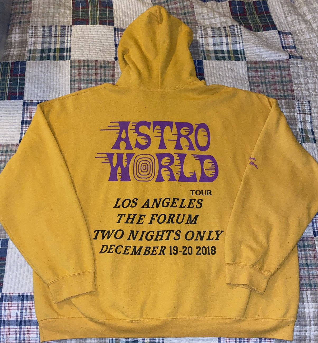 travis scott hoodie yellow