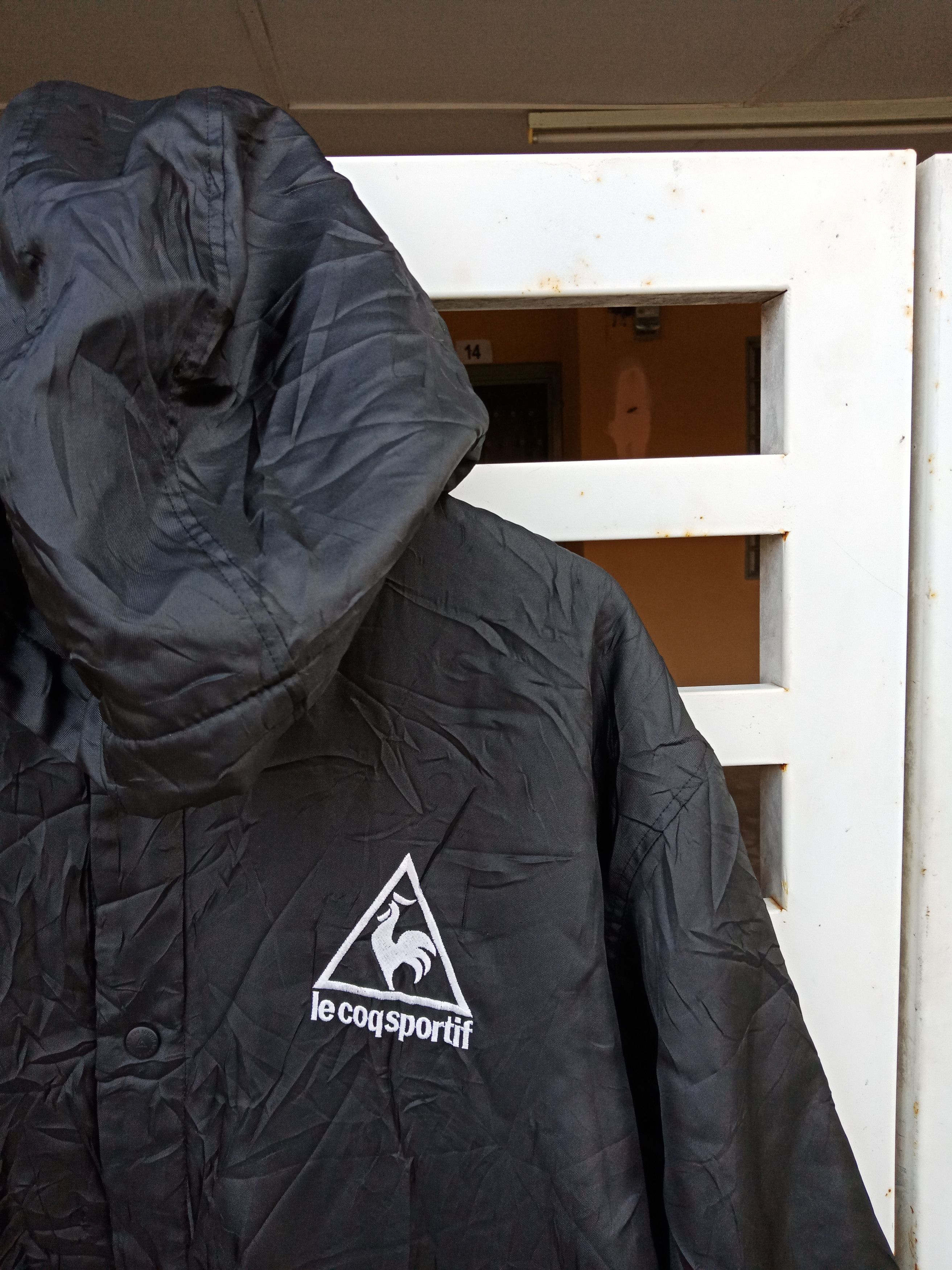 Le Coq Sportif Le Coq Sportif Big Logo Rain Coat Size US L / EU 52-54 / 3 - 5 Thumbnail