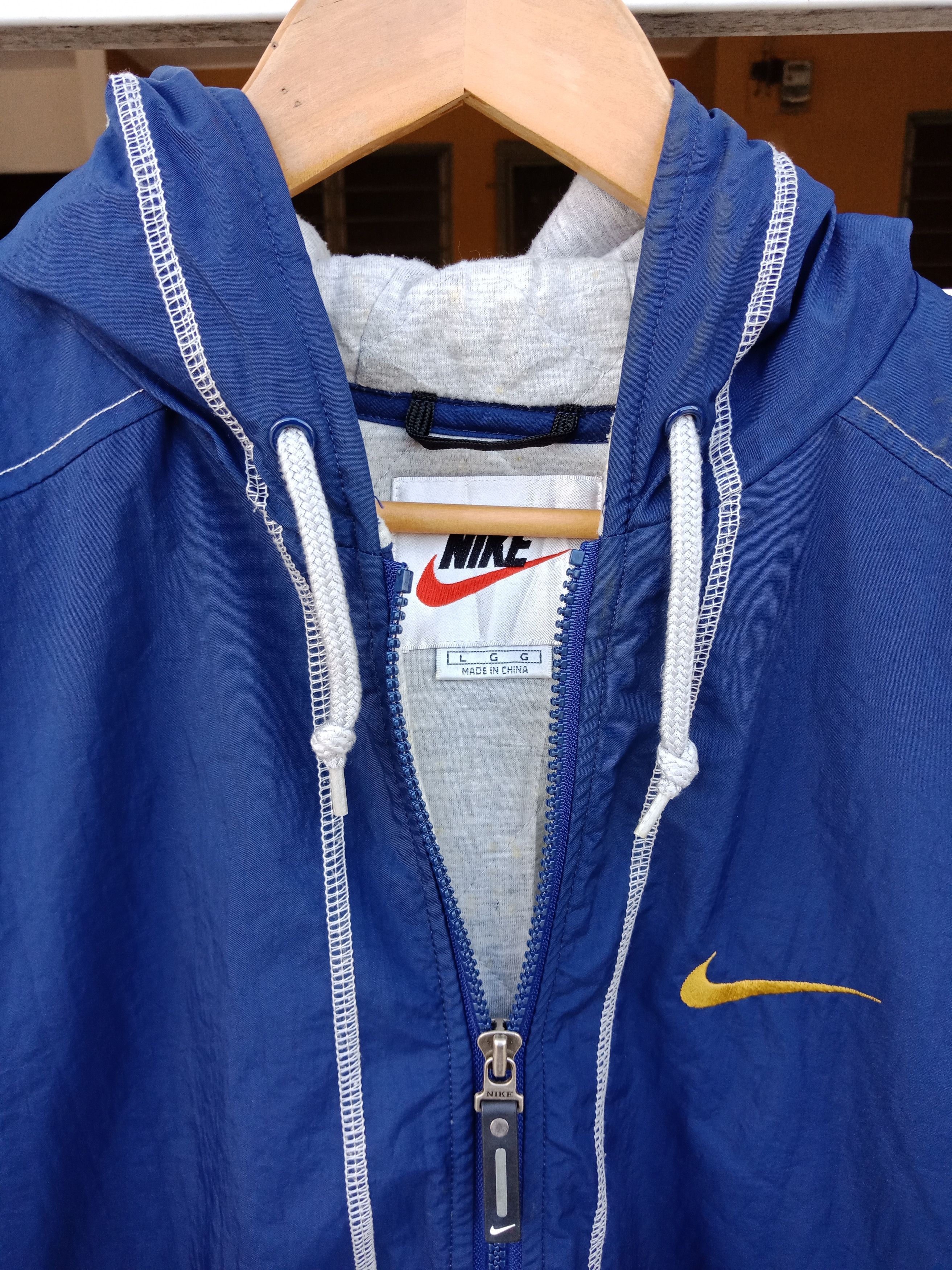 Nike Nike Swoosh Big Logo Spell Out Embroidery Sweater Size US XL / EU 56 / 4 - 6 Thumbnail