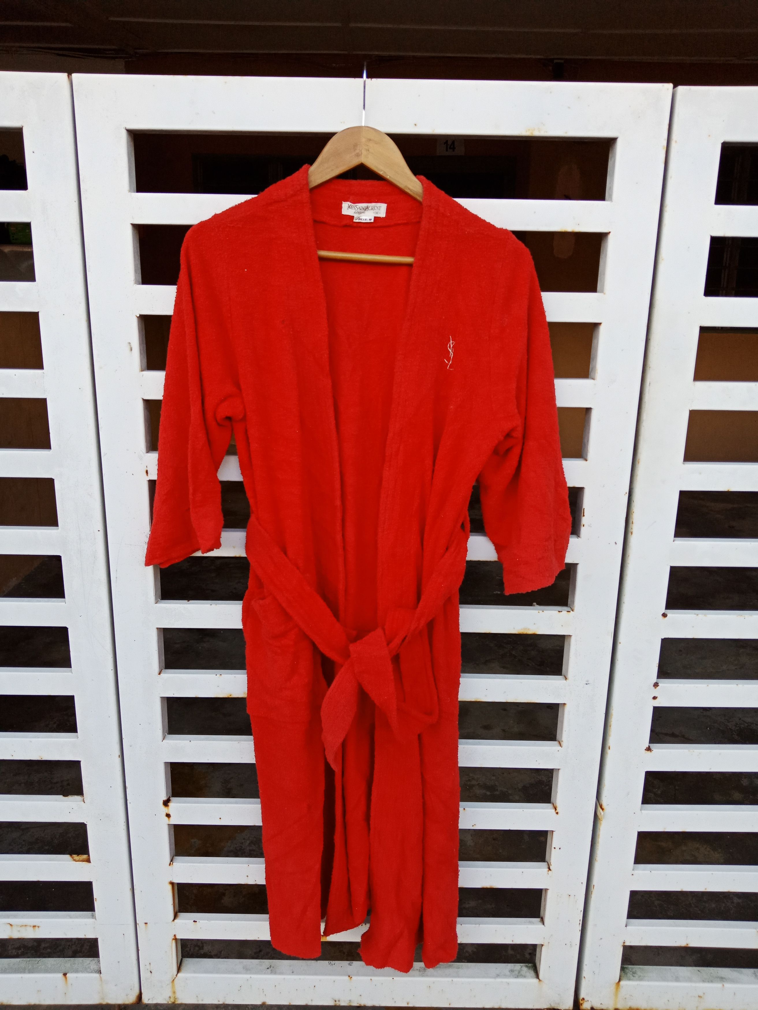 Yves Saint Laurent Yves Saint Laurent Small Logo Fleece Gown After Bath Size ONE SIZE - 1 Thumbnail