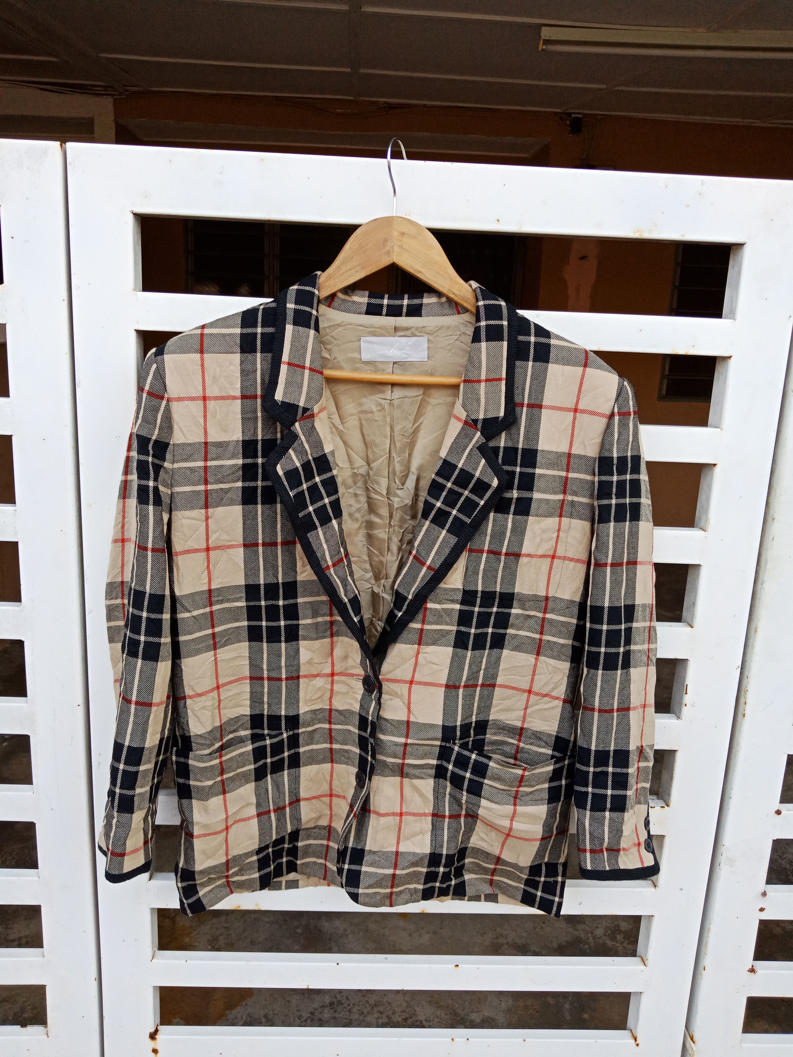 Japanese Brand Not Burberry Nova Check Coat Size US M / EU 48-50 / 2 - 1 Thumbnail