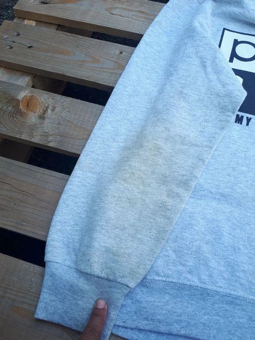 Fruit Of The Loom × Vintage Vintage Pizza-La Staff Spell Out Sweatshirt Size US S / EU 44-46 / 1 - 5 Thumbnail