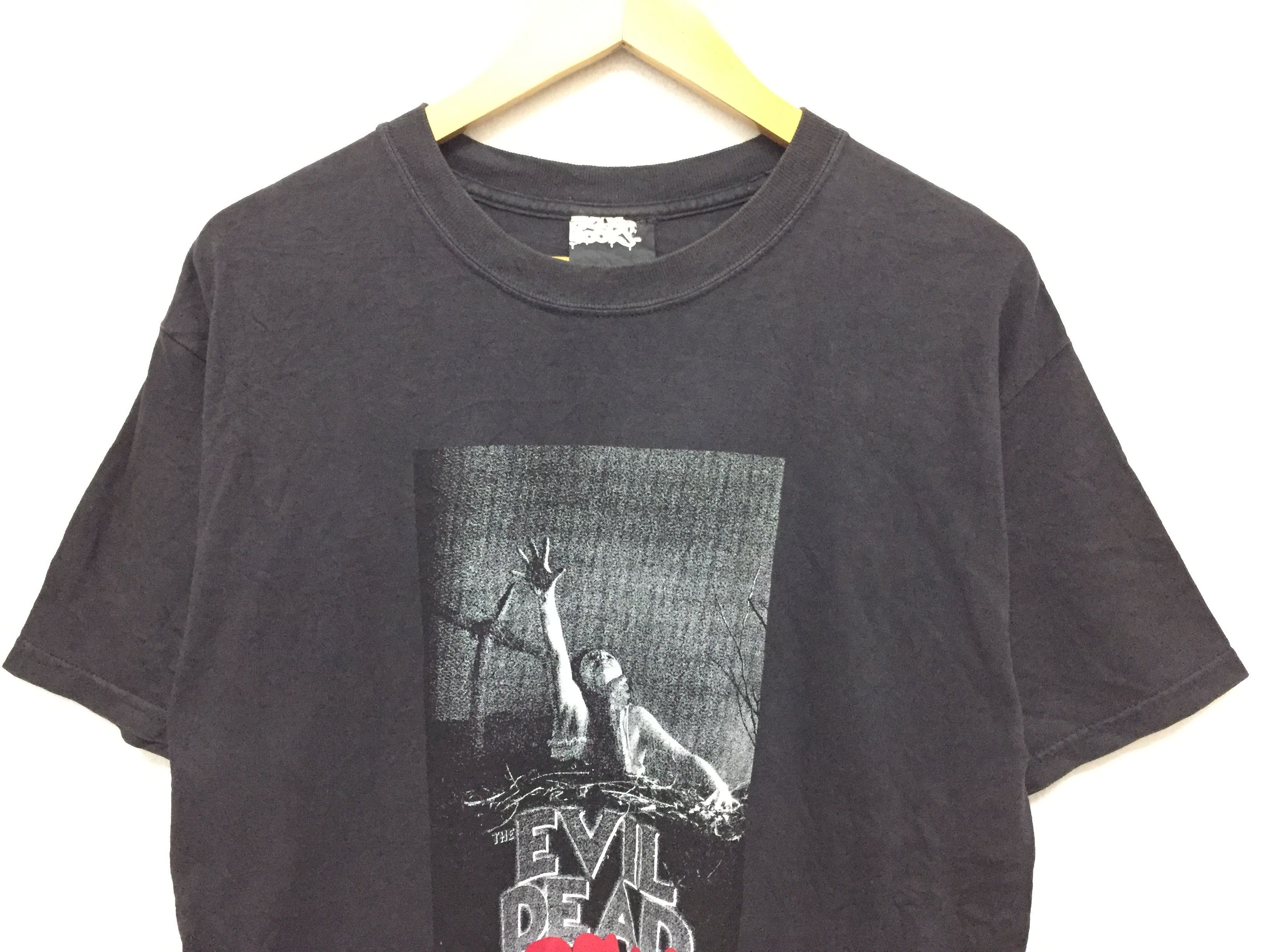 Haze × Vintage Vintage EVIL DEAD Crew Haze tee Size US M / EU 48-50 / 2 - 3 Thumbnail