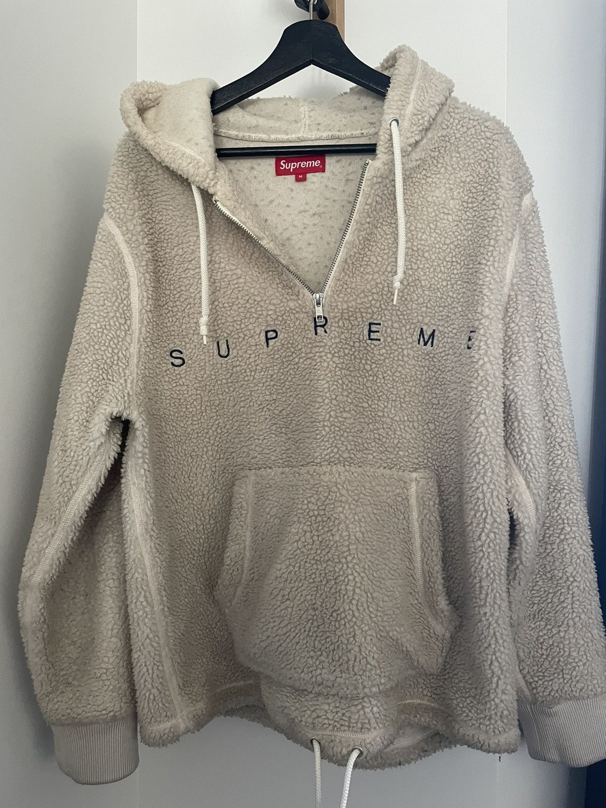 Supreme fleece sweater online