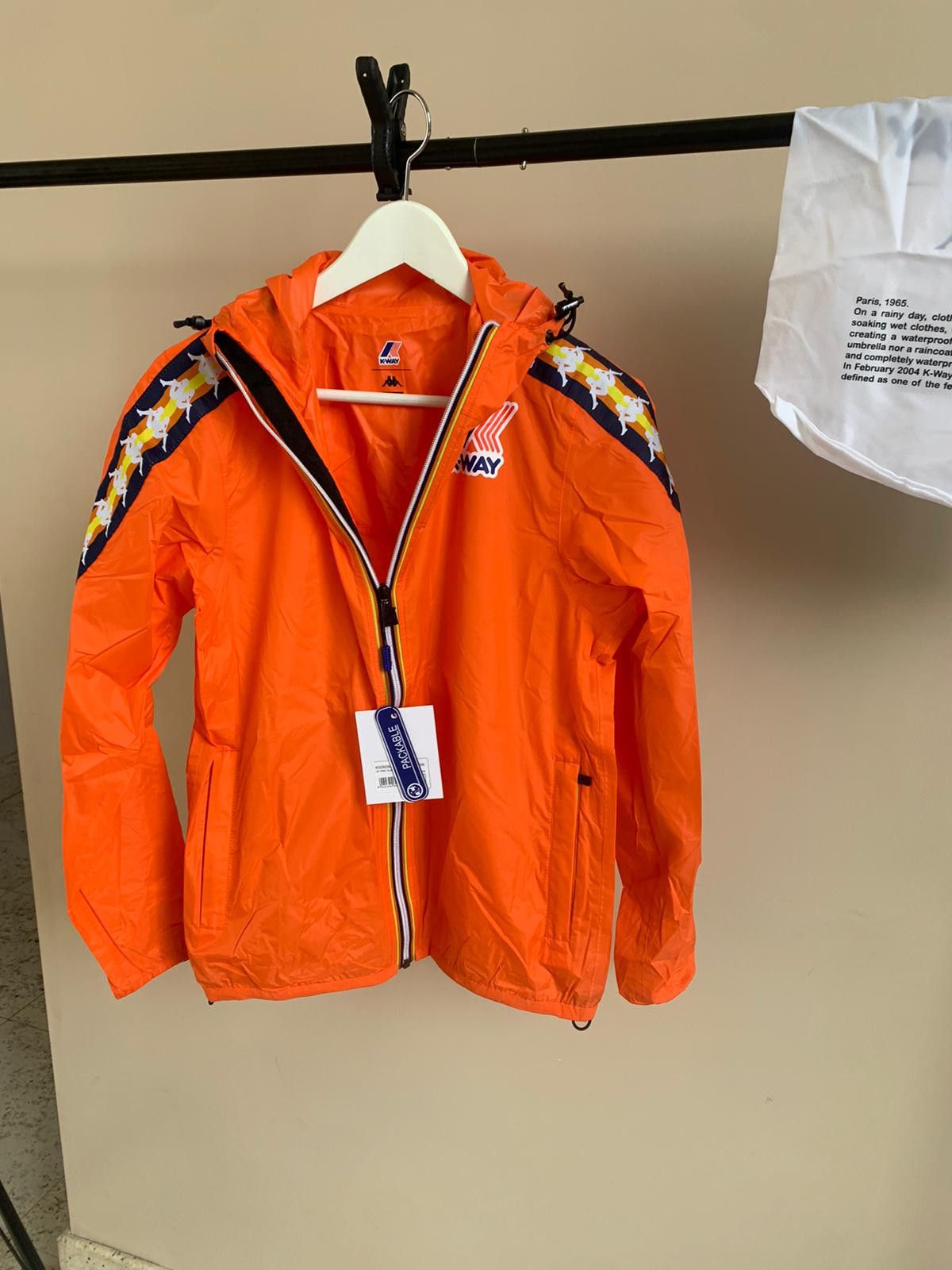 K-Way × Kappa Le Vrai Claude Banda in Orange Size US XS / EU 42 / 0 - 10 Thumbnail