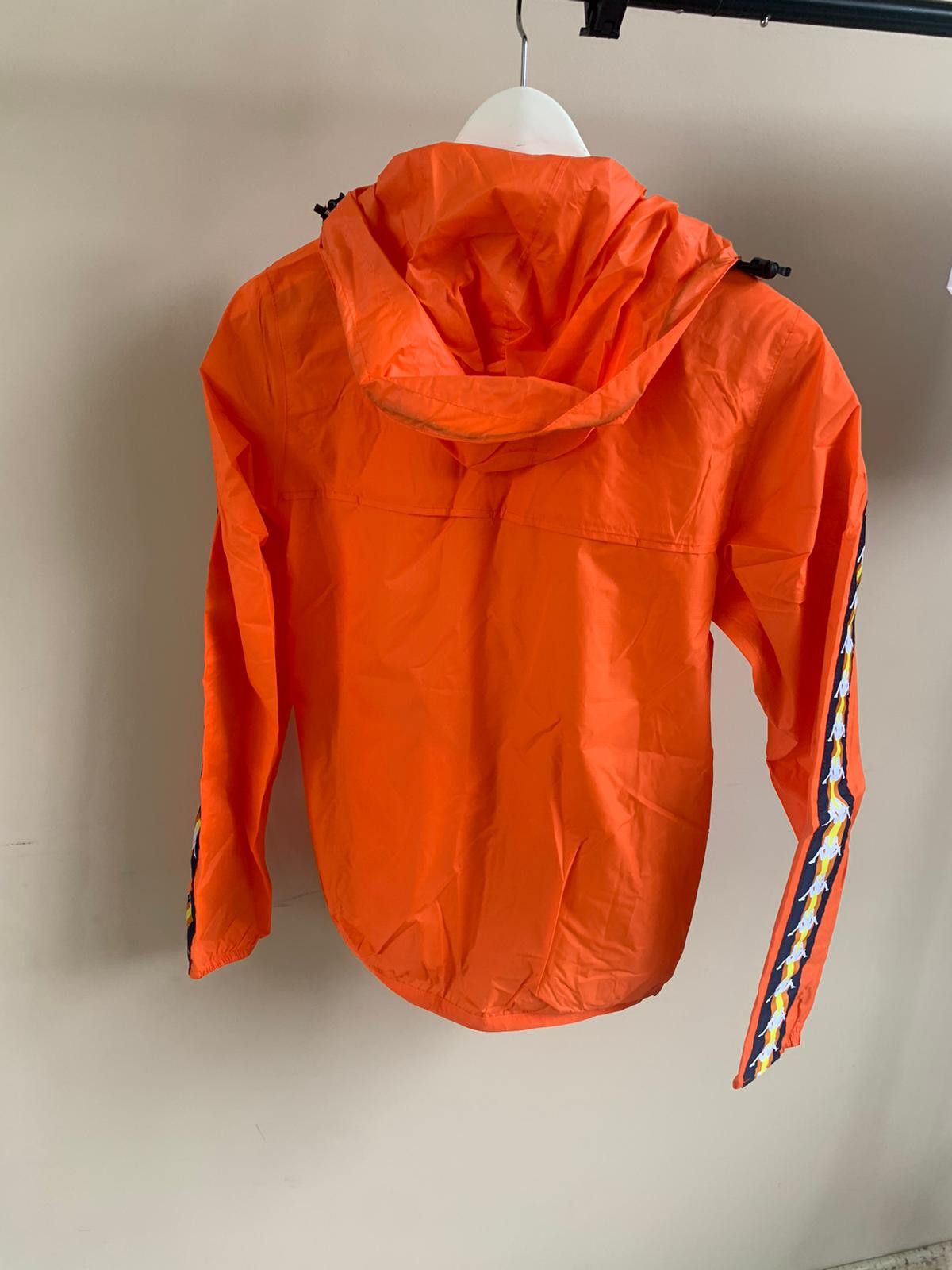 K-Way × Kappa Le Vrai Claude Banda in Orange Size US XS / EU 42 / 0 - 11 Thumbnail