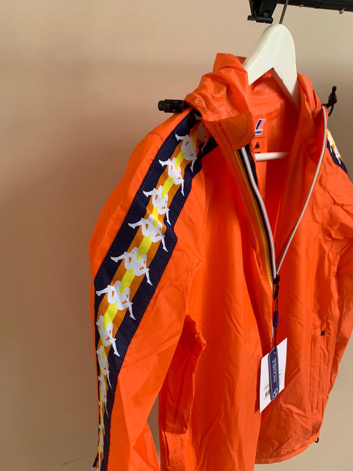 K-Way × Kappa Le Vrai Claude Banda in Orange Size US XS / EU 42 / 0 - 5 Thumbnail