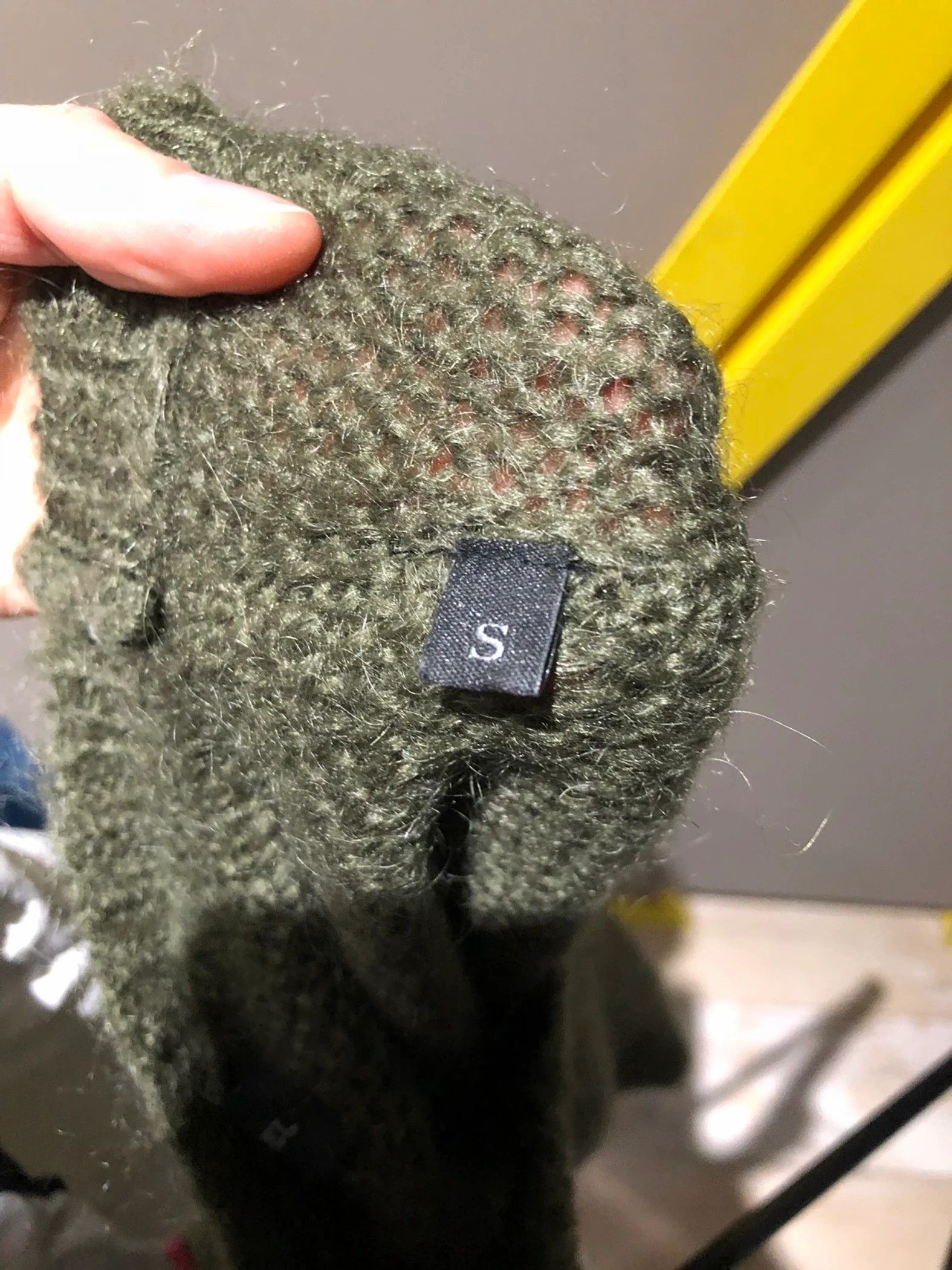 Diesel Distressed Sweater Size US S / EU 44-46 / 1 - 4 Thumbnail