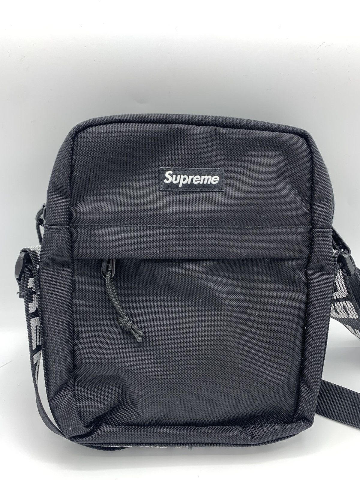 Supreme Supreme Ss18 Shoulder Bag Black New, Grailed