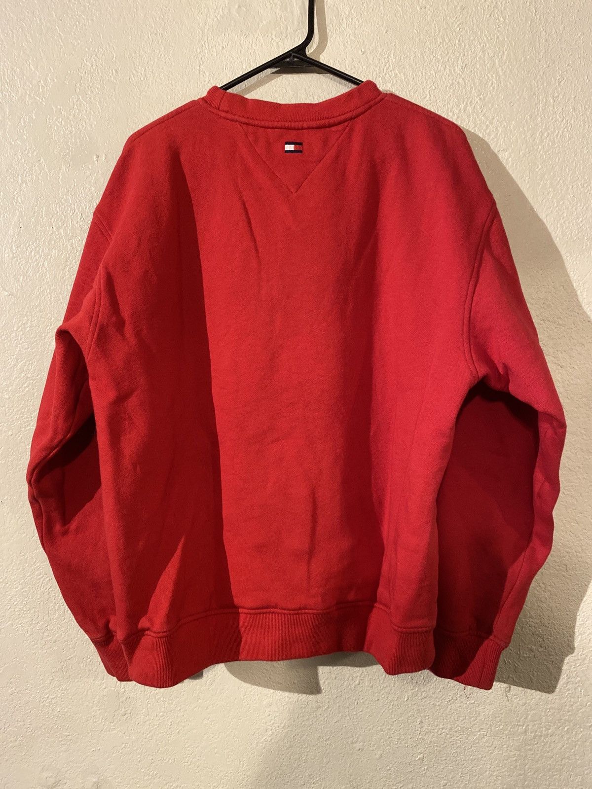 Tommy Hilfiger × Vintage Vtg 90s Tommy Hilfiger Golf crew neck sweatshirt Size US L / EU 52-54 / 3 - 3 Thumbnail