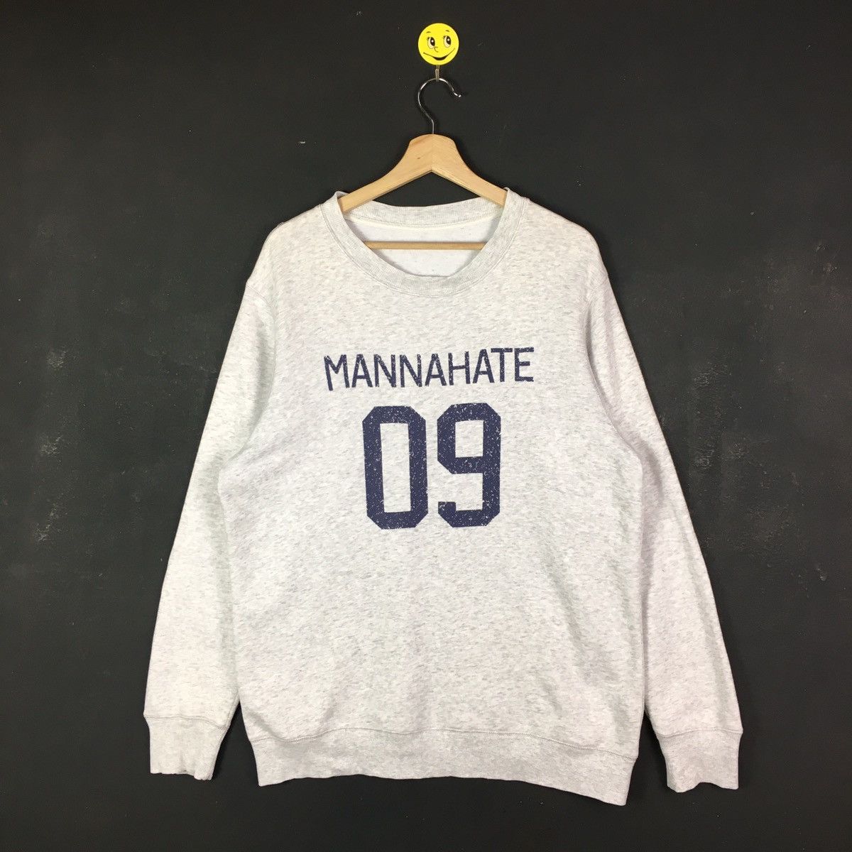 Mannahate sweatshirt