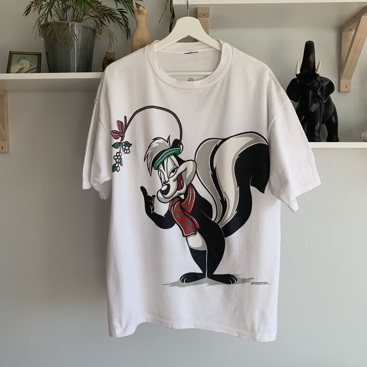 Vintage 1994 Pepe Le Pew Penelope Pussycat Christmas T A Shirt Grailed