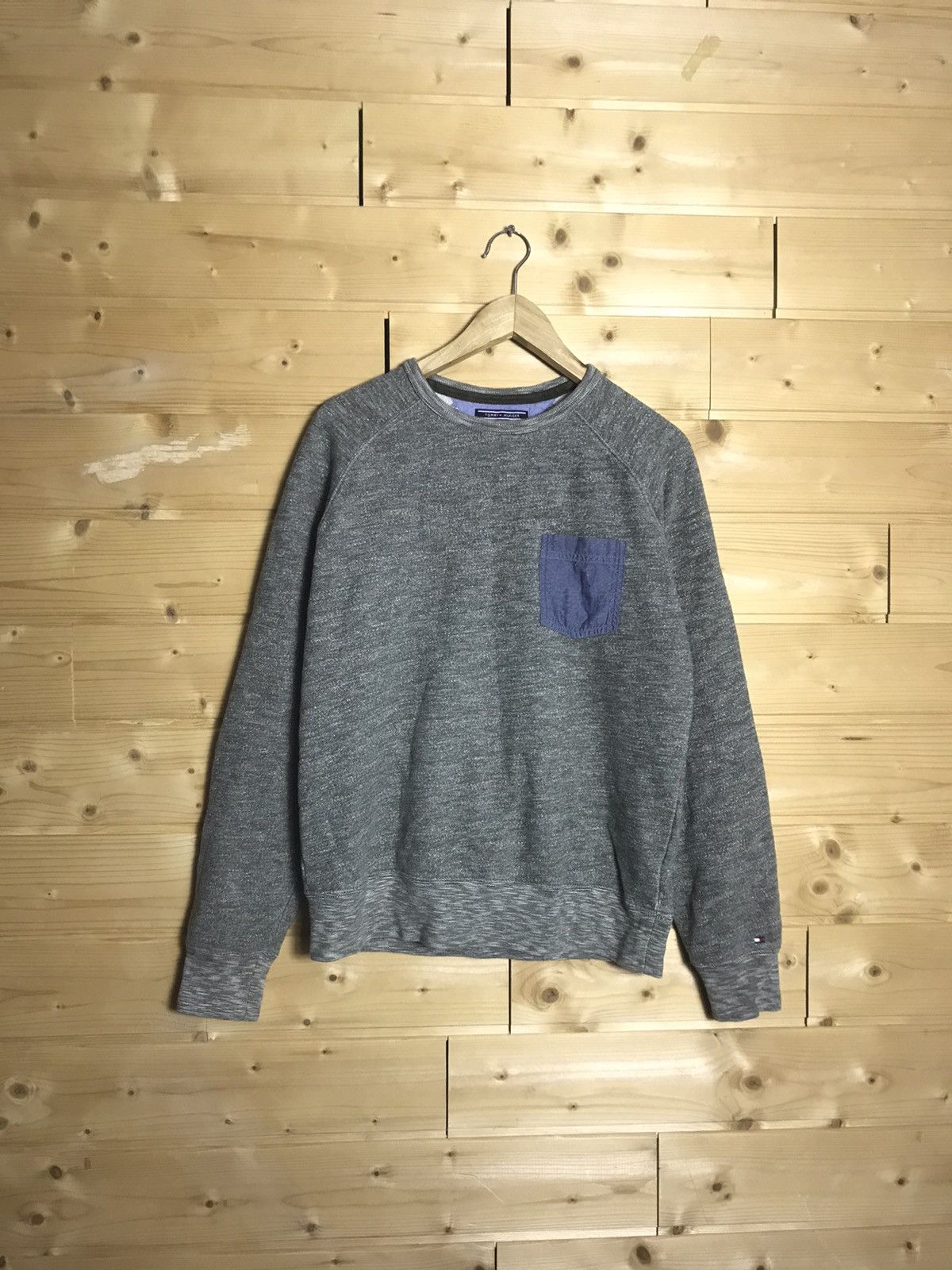 Tommy Hilfiger 2015 Tommy Hilfiger sweatshirt Size US M / EU 48-50 / 2 - 2 Thumbnail