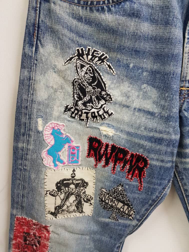 RARE 🔥 World Jeans International Distressed Pathces