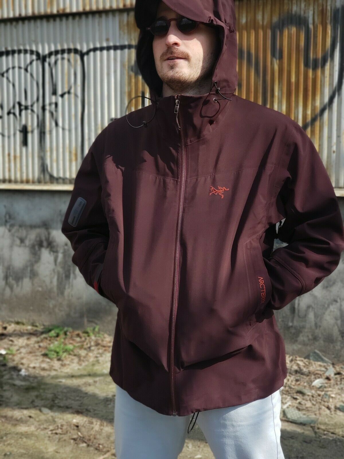 arcteryx burgundy
