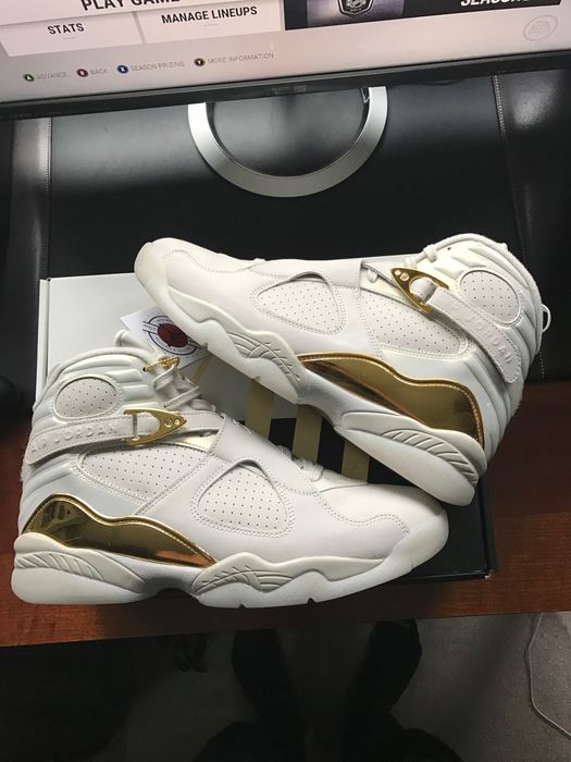 retro 8 champagne