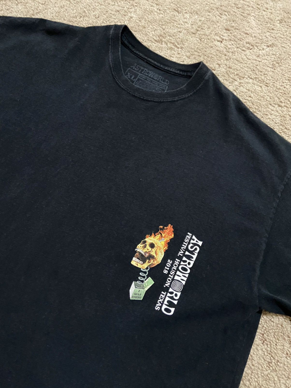 Travis Scott Astroworld festival skull in the box tee Size US XL / EU 56 / 4 - 2 Thumbnail