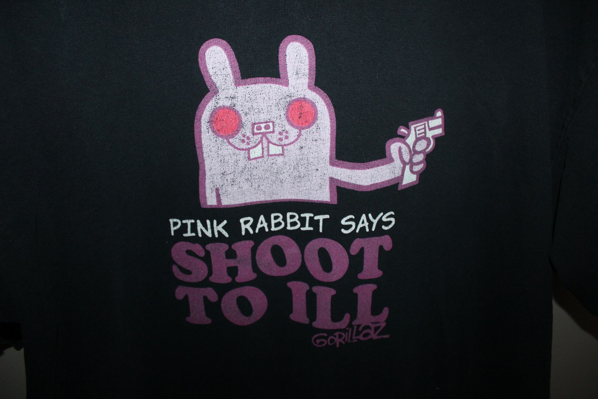 Vintage Gorillaz Pink Rabbit Shoot To iLL Phase 1 Tour Tee Size US XL / EU 56 / 4 - 3 Thumbnail