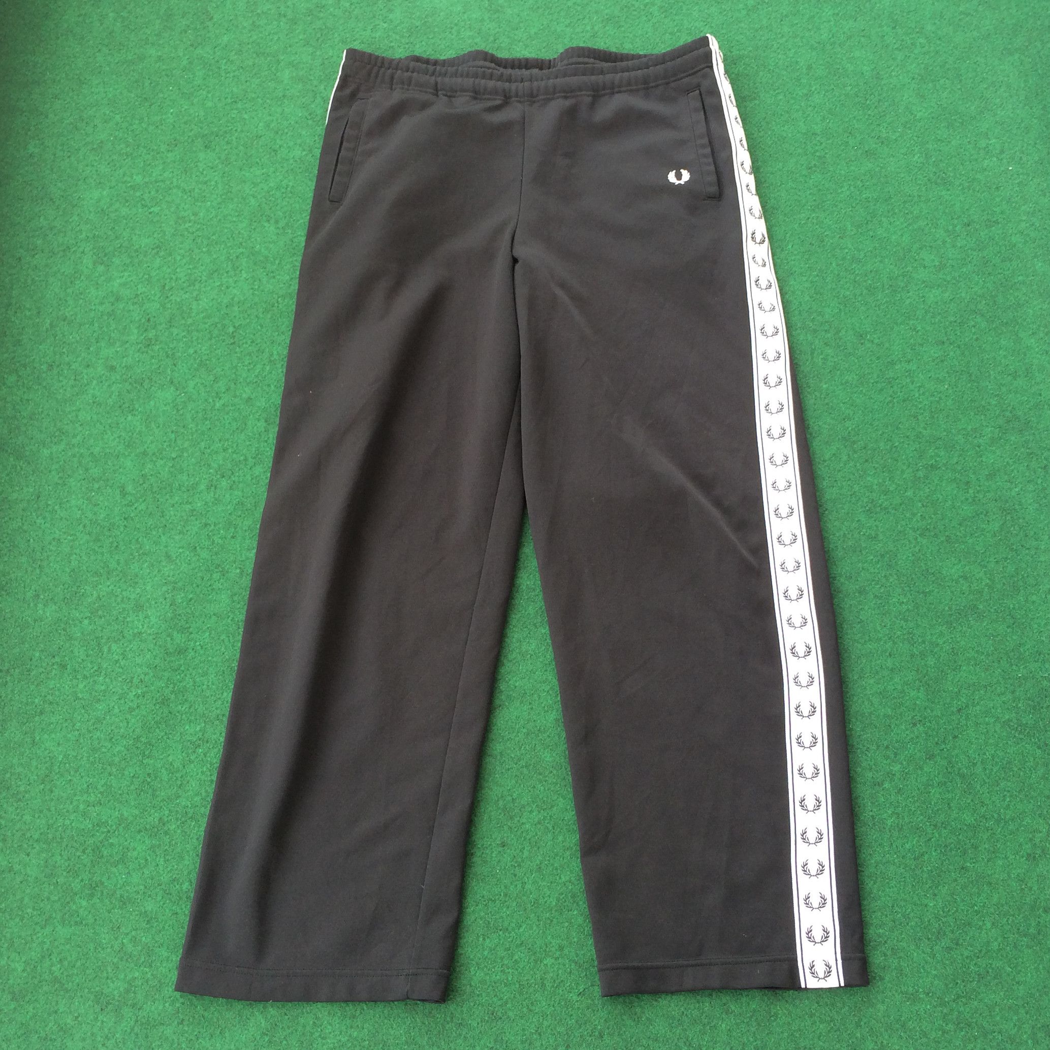 Fred Perry Japan Tapped Jogging Hip Hop Streetwear