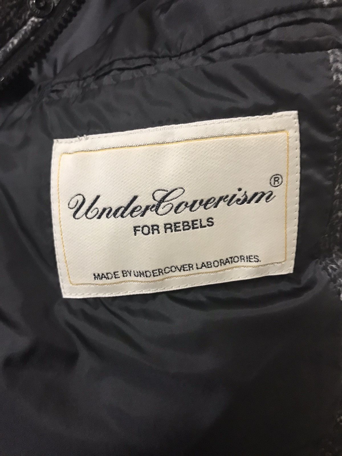 Undercover AW09 “Earmuff Maniac” Gradient down vest Size US M / EU 48-50 / 2 - 5 Thumbnail