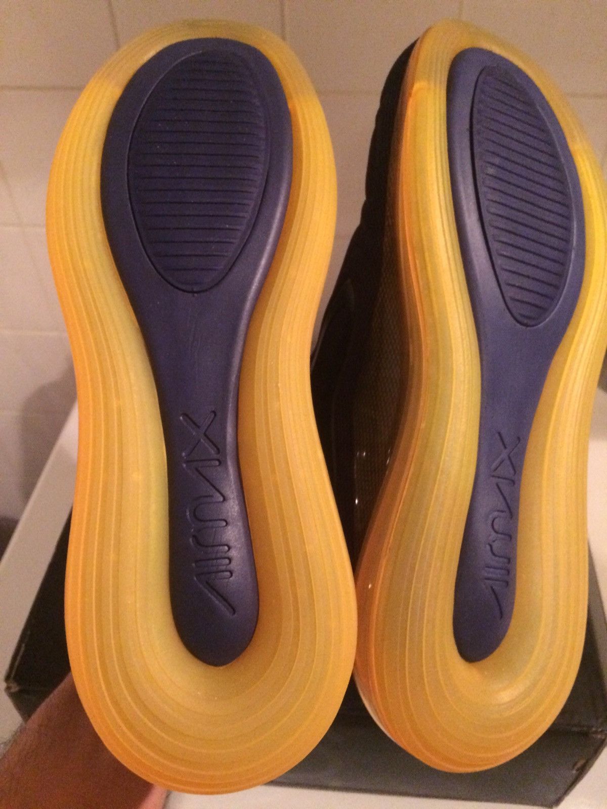 Nike Nike Air Max 720 MIDNIGHT NAVY/LASER ORANGE AO2924-401 Size US 9 / EU 42 - 5 Thumbnail