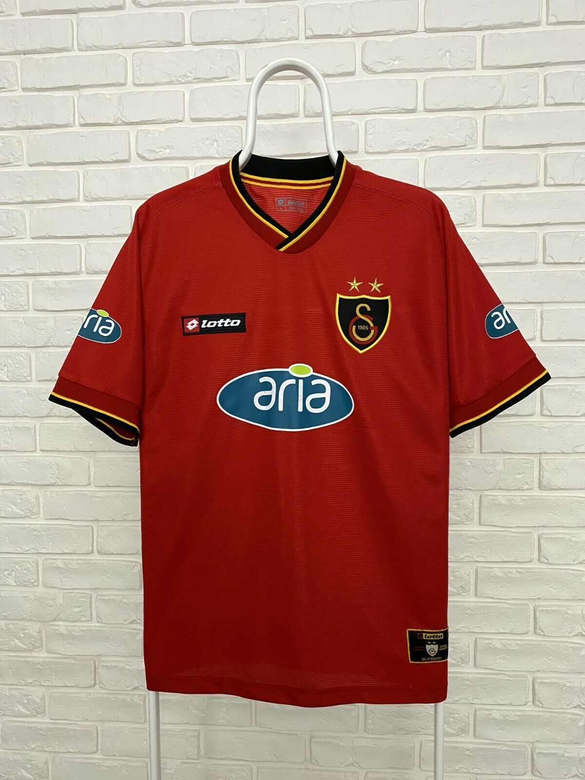 Lotto Sport GALATASARAY 2001/2002 LOTTO FOOTBALL SOCCER JERSEY SHIRT L Size US L / EU 52-54 / 3 - 1 Thumbnail